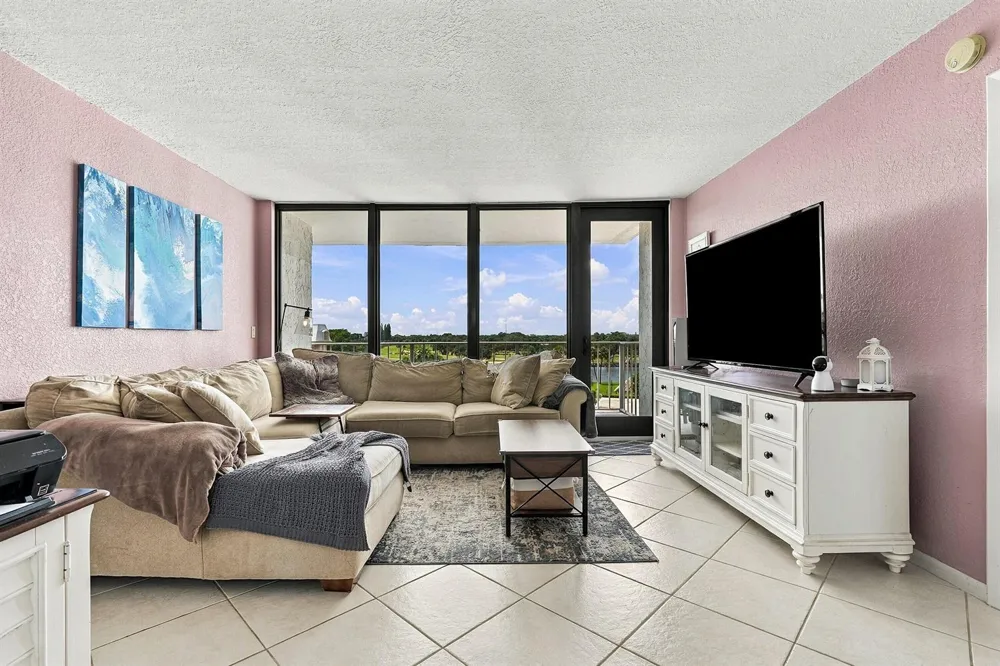 336 Golfview Road #Unit 519 North Palm Beach, FL 33408