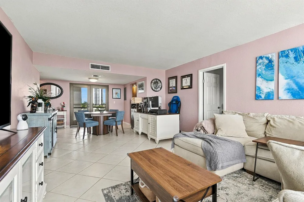 336 Golfview Road #Unit 519 North Palm Beach, FL 33408