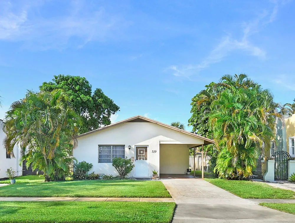 519 EVERGREEN DRIVE Lake Park, FL 33403