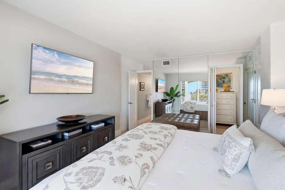 1040 BANYAN ROAD #504C Boca Raton, FL 33432