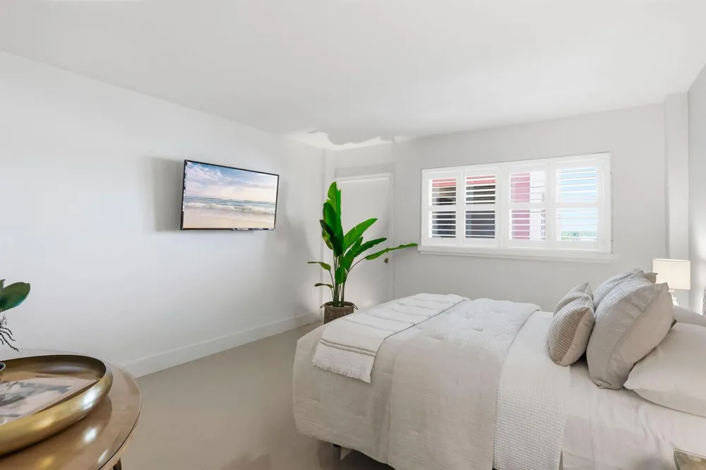 1040 BANYAN ROAD #504C Boca Raton, FL 33432