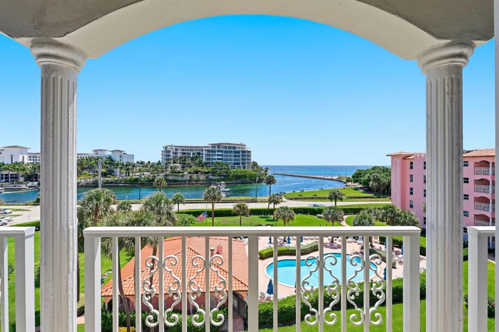 1040 BANYAN ROAD #504C Boca Raton, FL 33432