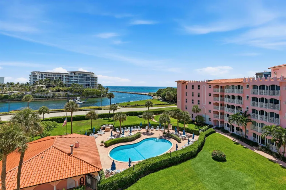 1040 BANYAN ROAD #504C Boca Raton, FL 33432