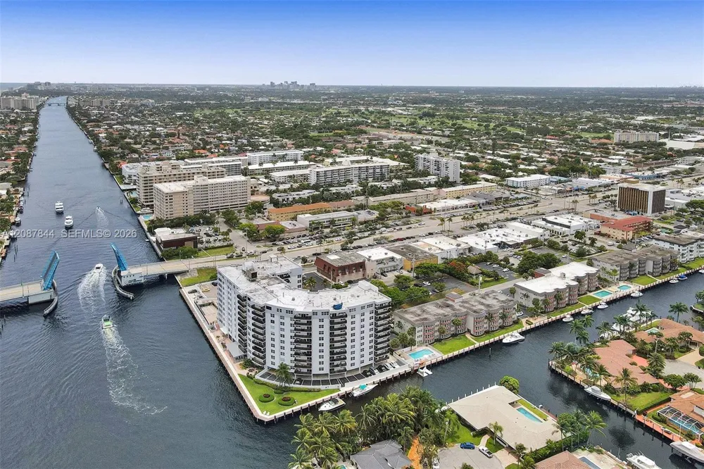 3111 NE 51st St #305C Fort Lauderdale, FL 33308