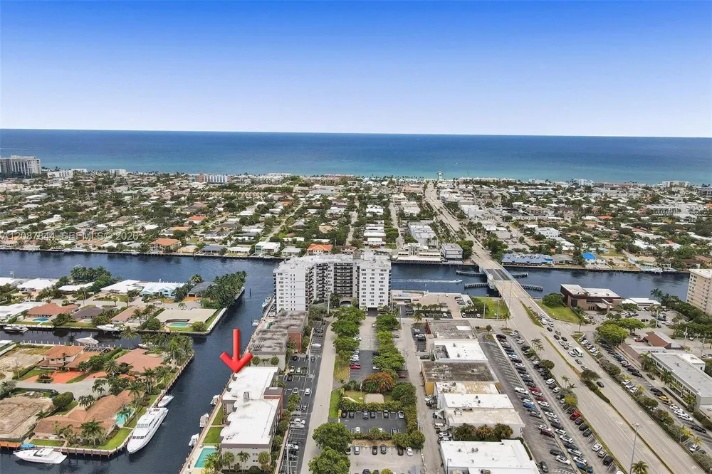 3111 NE 51st St #305C Fort Lauderdale, FL 33308