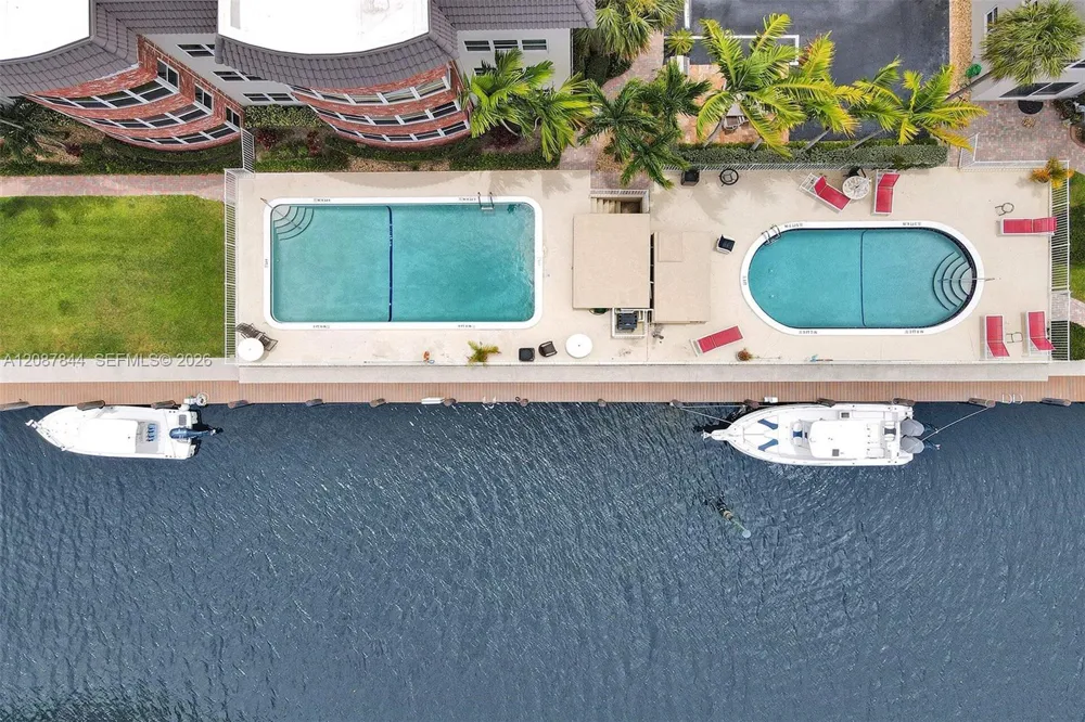 3111 NE 51st St #305C Fort Lauderdale, FL 33308