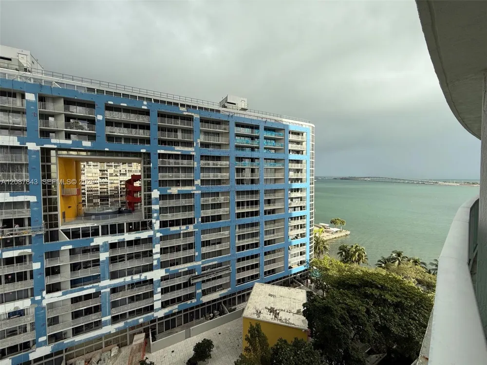 2101 Brickell Ave #1002 Miami, FL 33129