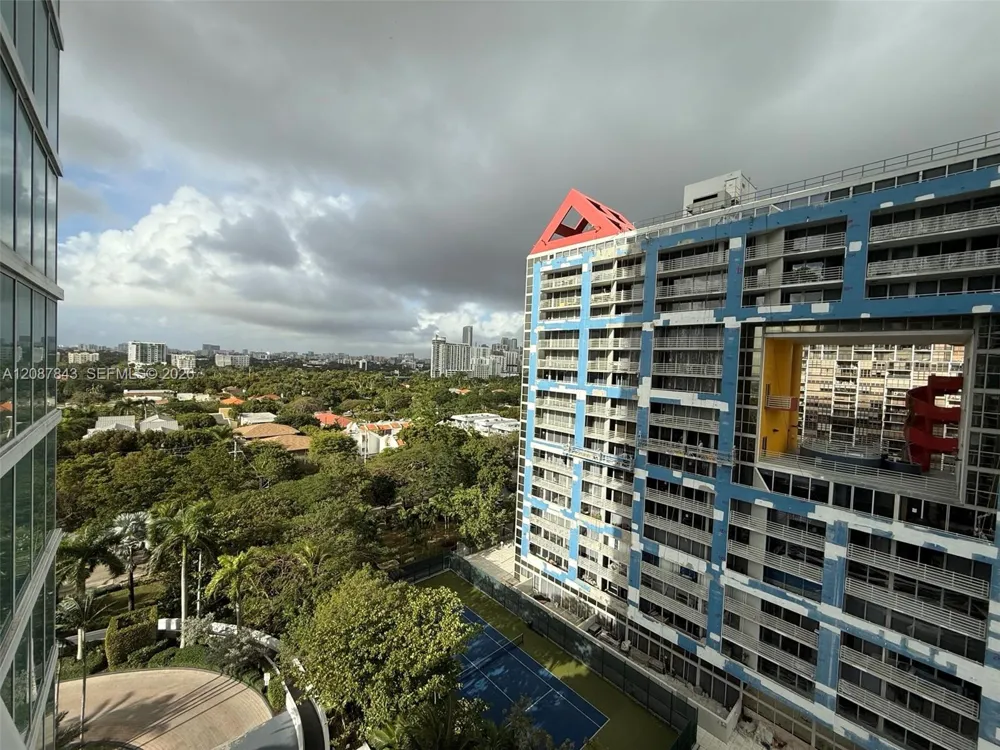 2101 Brickell Ave #1002 Miami, FL 33129
