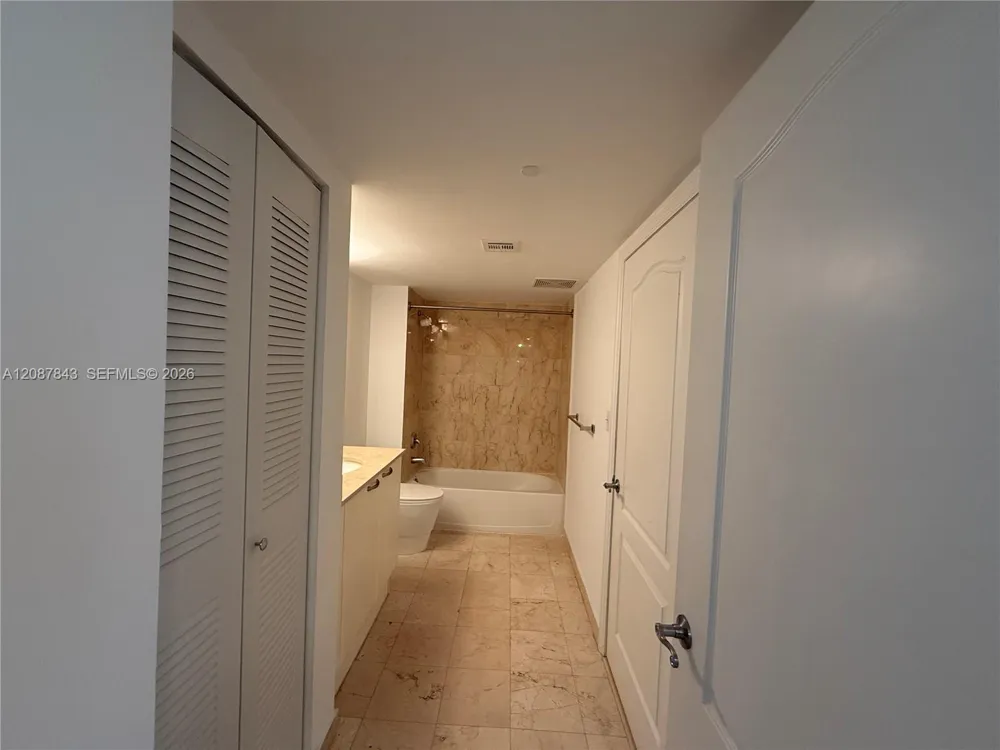 2101 Brickell Ave #1002 Miami, FL 33129