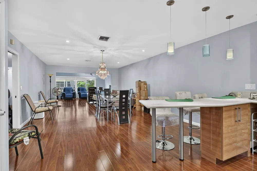 5730 Fernley Drive E #43 West Palm Beach, FL 33415