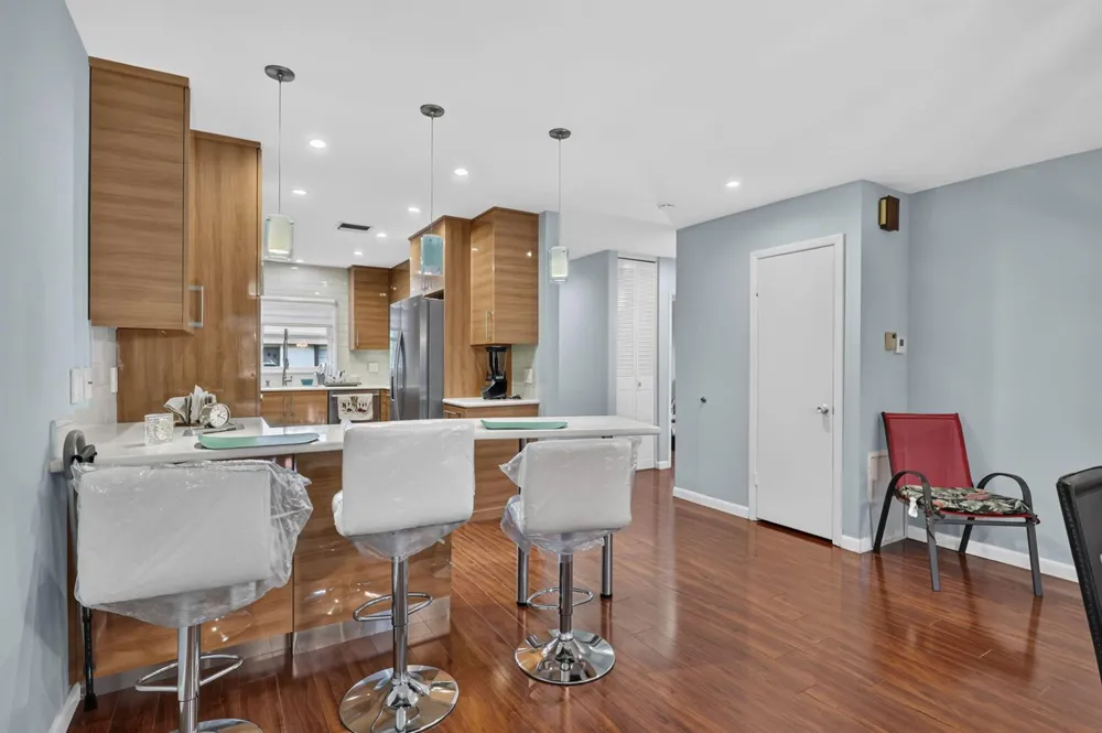 5730 Fernley Drive E #43 West Palm Beach, FL 33415