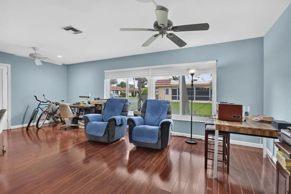 5730 Fernley Drive E #43 West Palm Beach, FL 33415