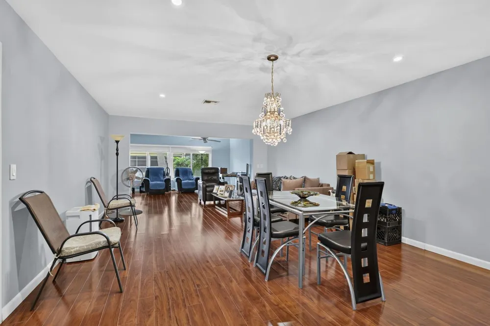 5730 Fernley Drive E #43 West Palm Beach, FL 33415