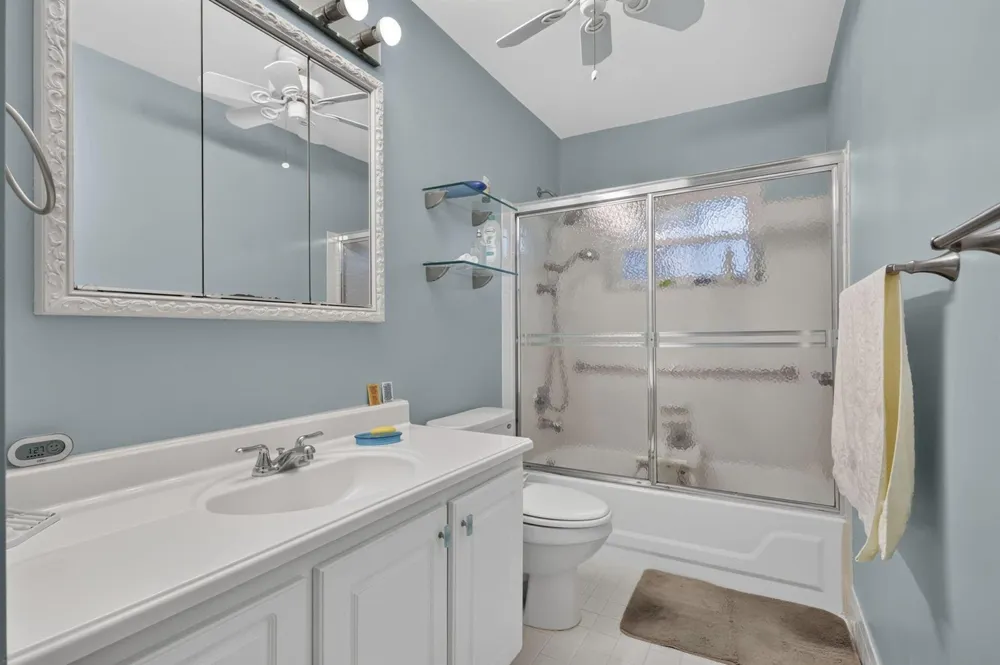 5730 Fernley Drive E #43 West Palm Beach, FL 33415