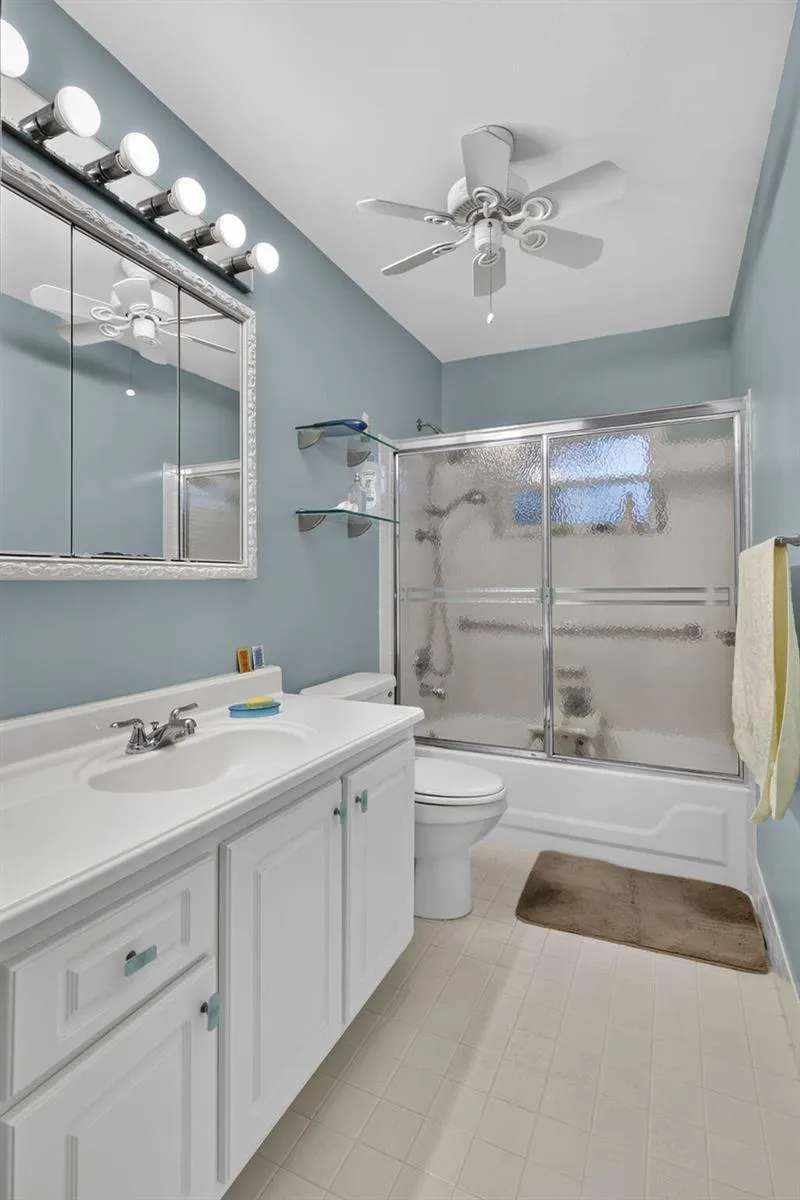 5730 Fernley Drive E #43 West Palm Beach, FL 33415