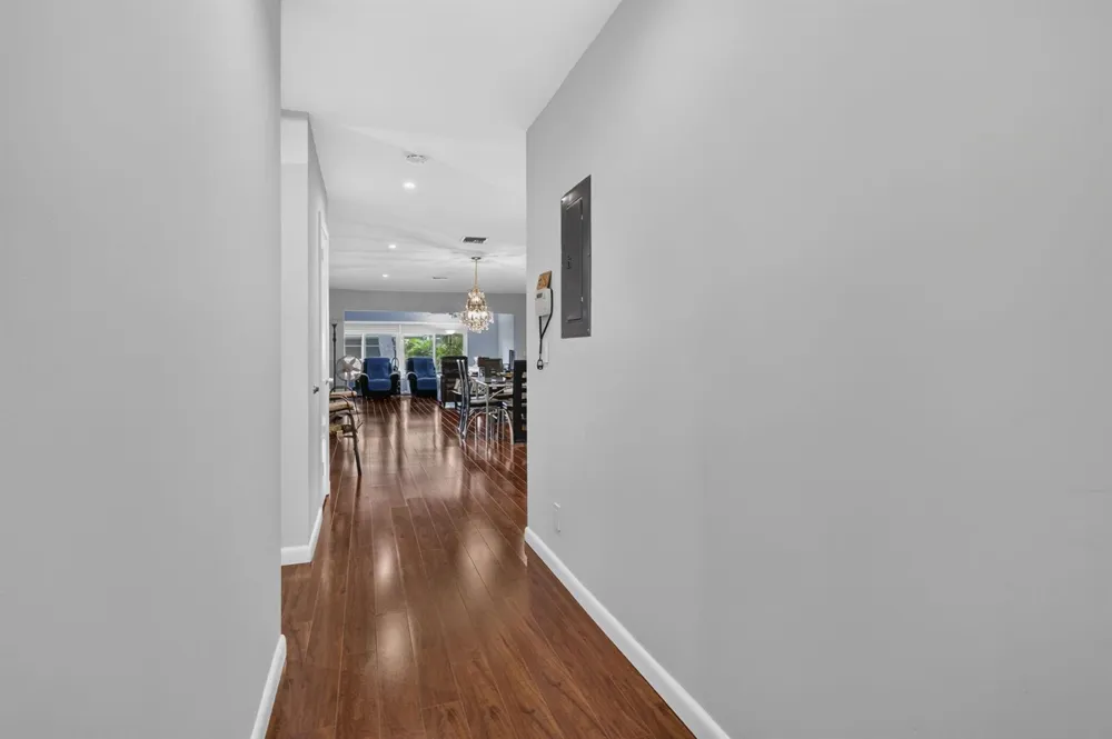 5730 Fernley Drive E #43 West Palm Beach, FL 33415