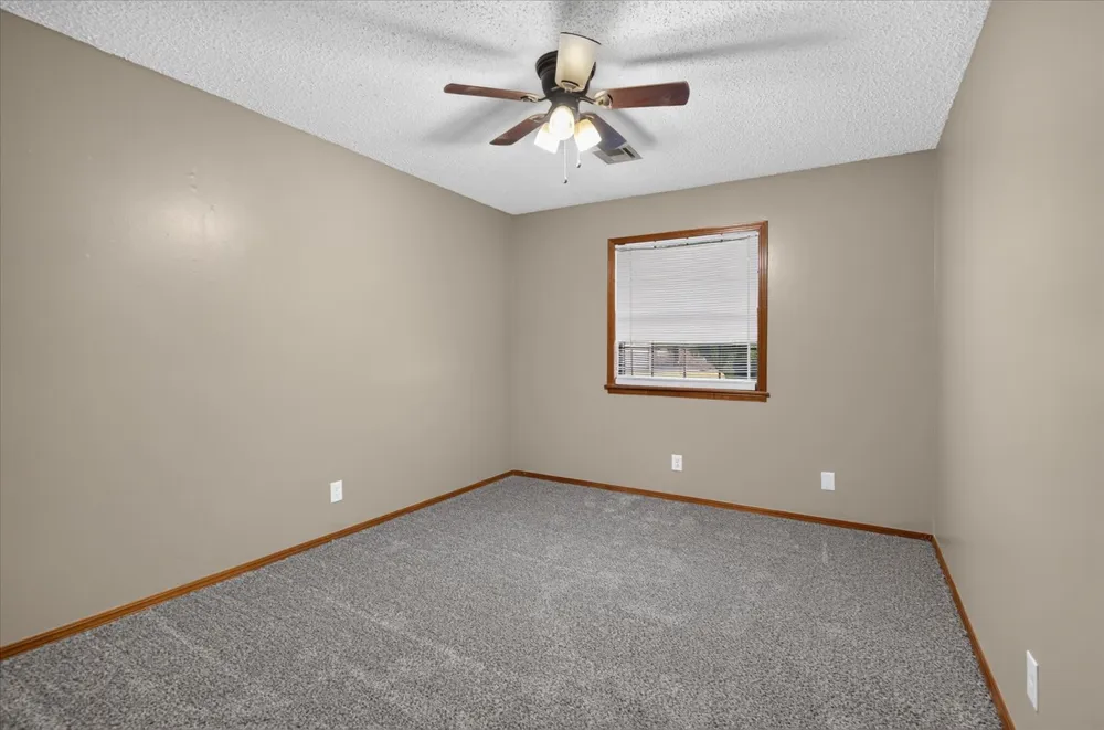 328 Spruce Avenue Bartlesville, OK 74006
