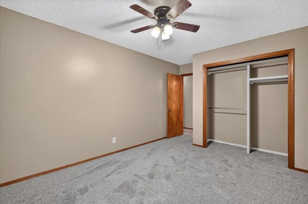 328 Spruce Avenue Bartlesville, OK 74006