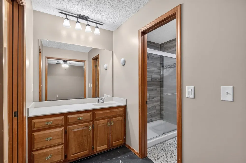 328 Spruce Avenue Bartlesville, OK 74006