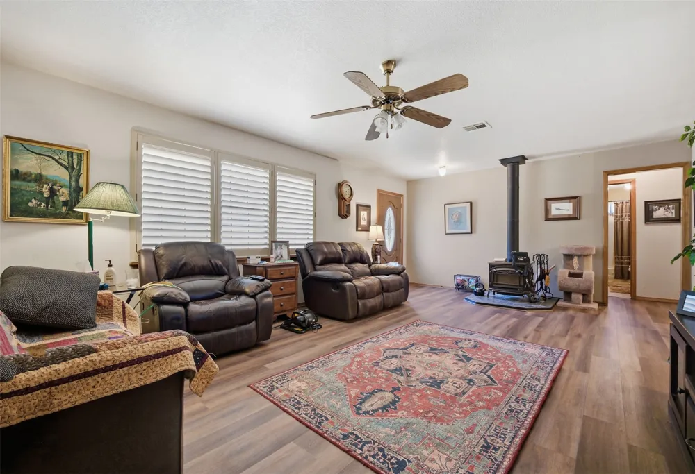 14675 250th Blanchard, OK 73010