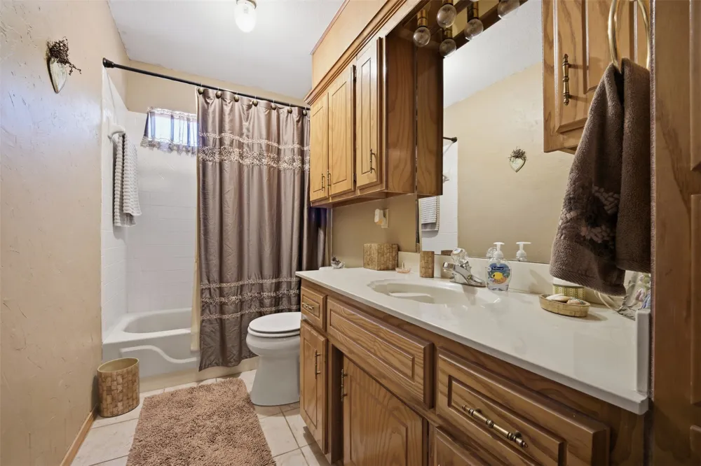 14675 250th Blanchard, OK 73010