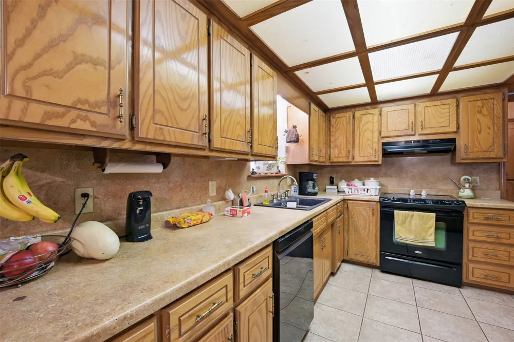 14675 250th Blanchard, OK 73010