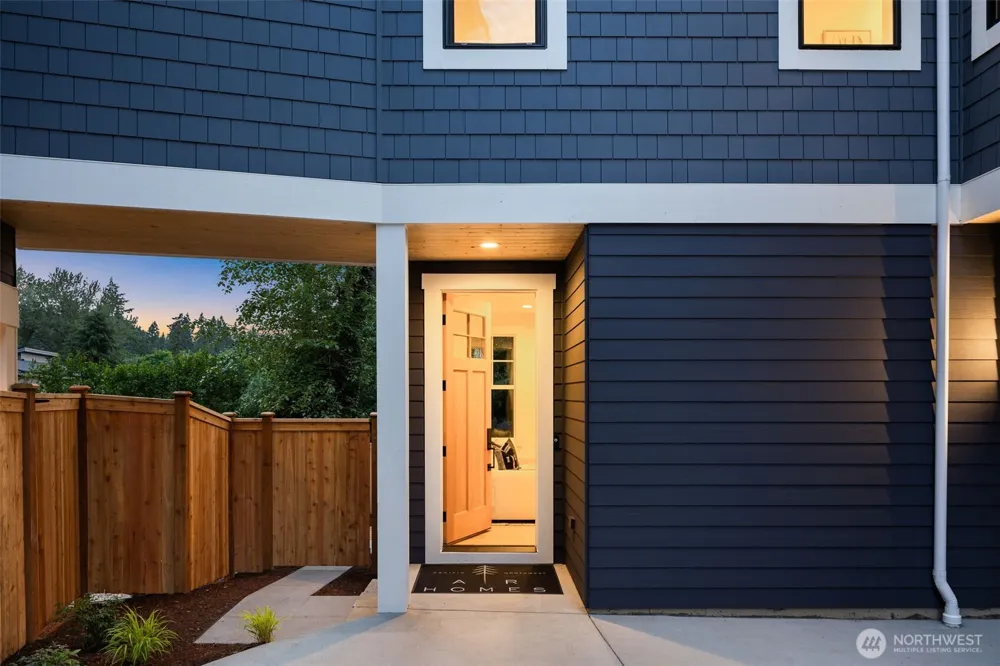 4513 150th Avenue SE Bellevue, WA 98006