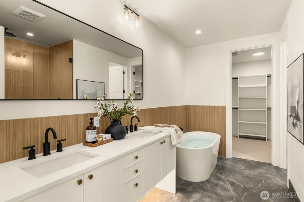 4513 150th Avenue SE Bellevue, WA 98006