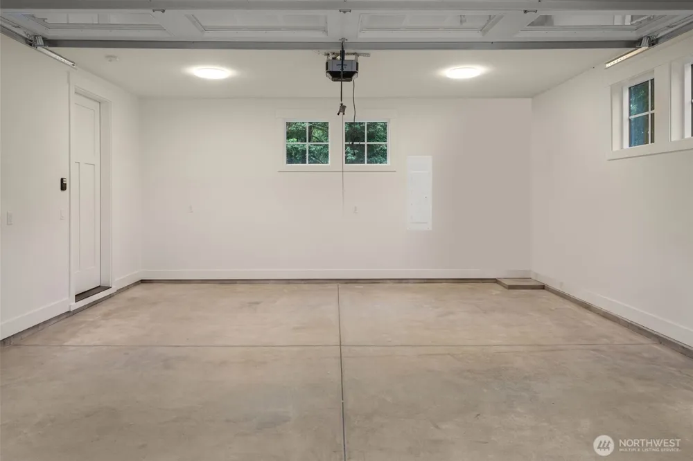 4513 150th Avenue SE Bellevue, WA 98006