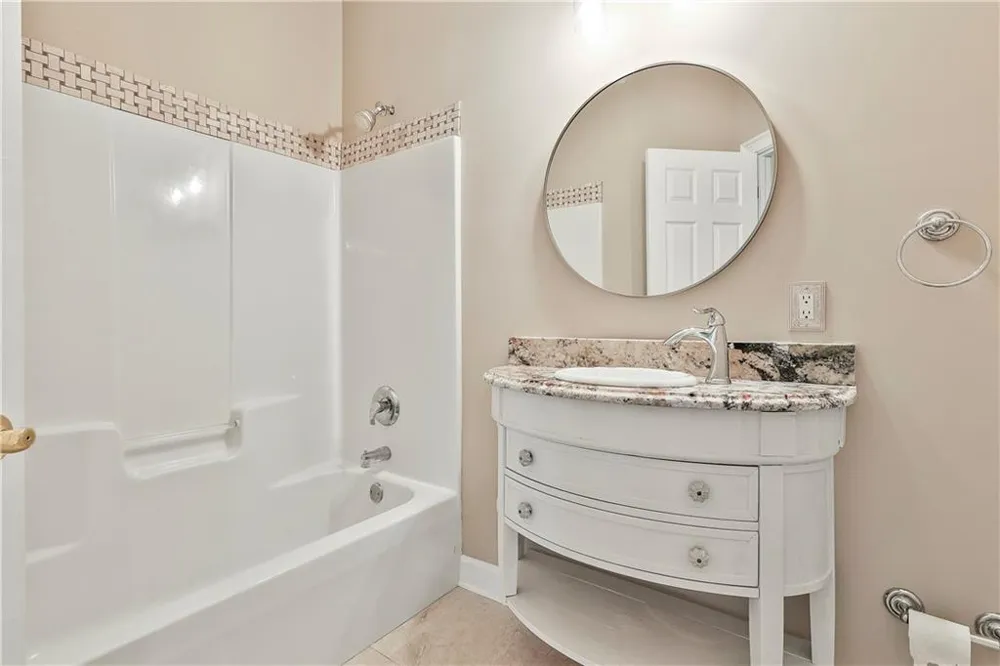 15 Stratford Way Newnan, GA 30265