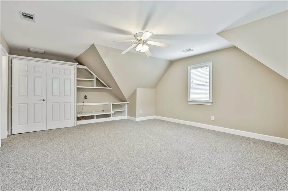 15 Stratford Way Newnan, GA 30265