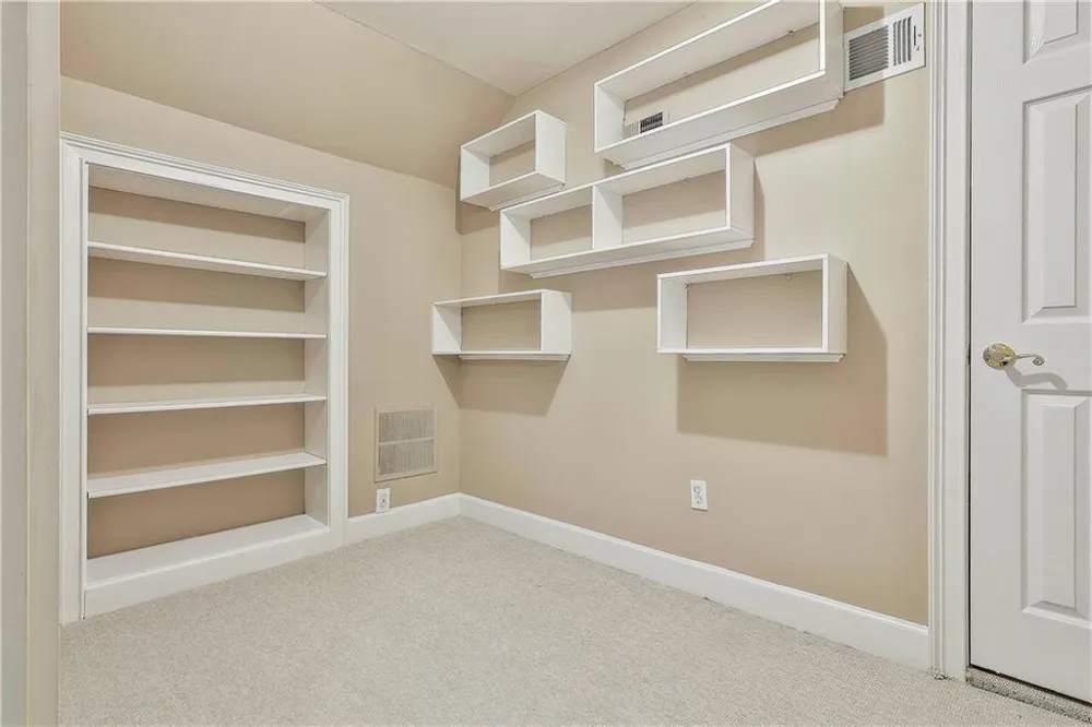 15 Stratford Way Newnan, GA 30265