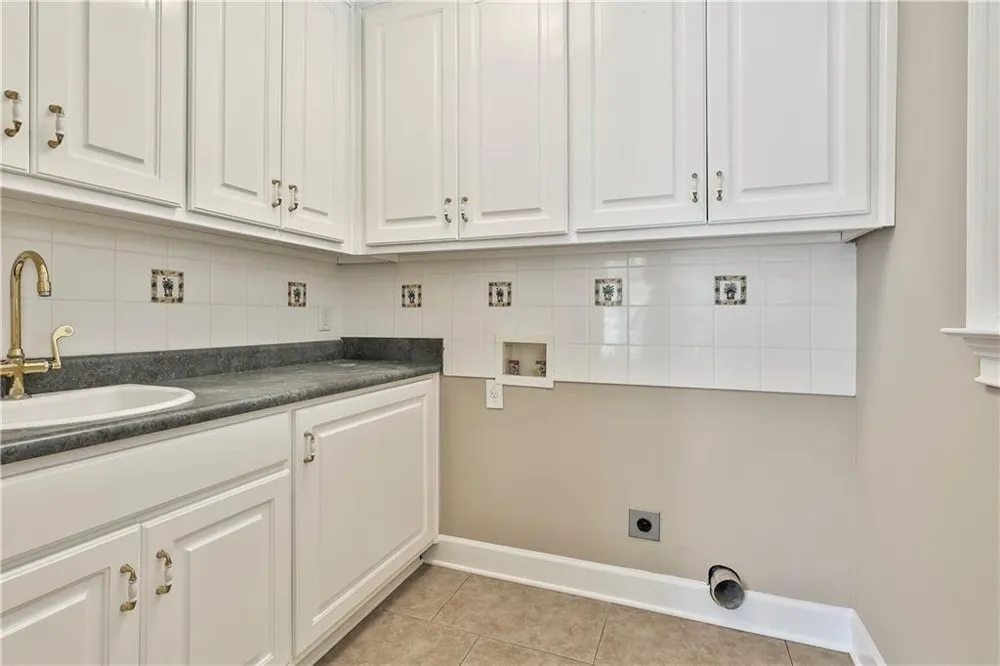 15 Stratford Way Newnan, GA 30265