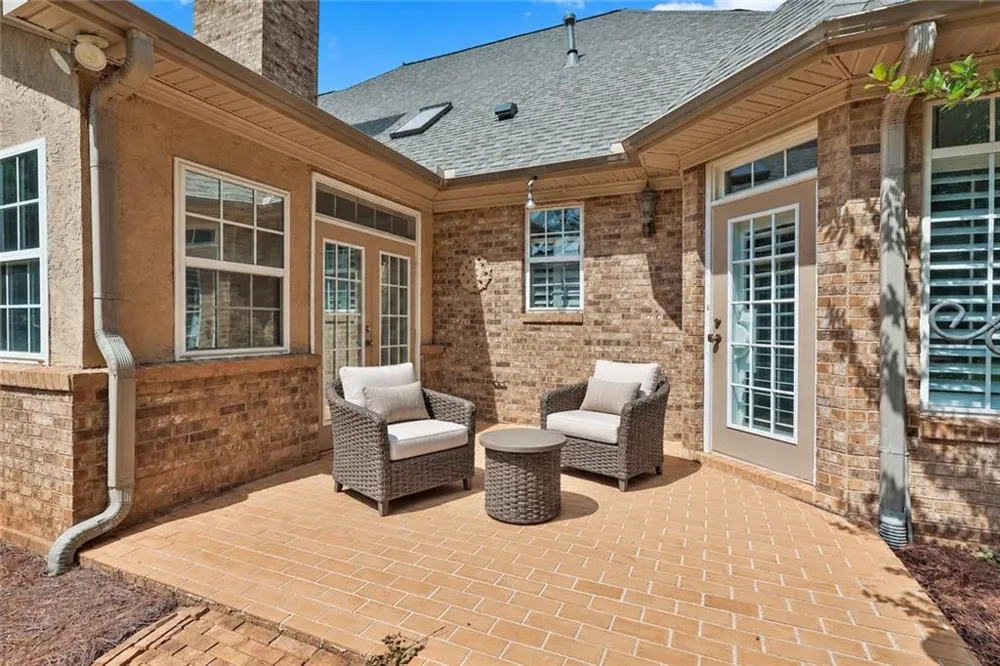 15 Stratford Way Newnan, GA 30265