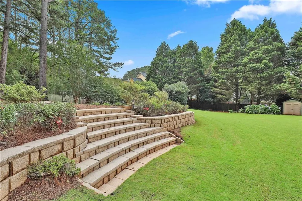 15 Stratford Way Newnan, GA 30265