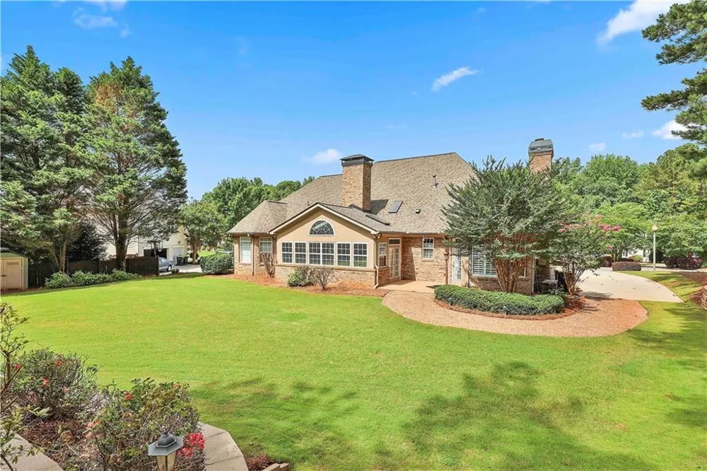 15 Stratford Way Newnan, GA 30265