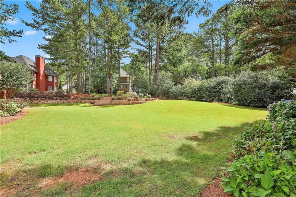 15 Stratford Way Newnan, GA 30265