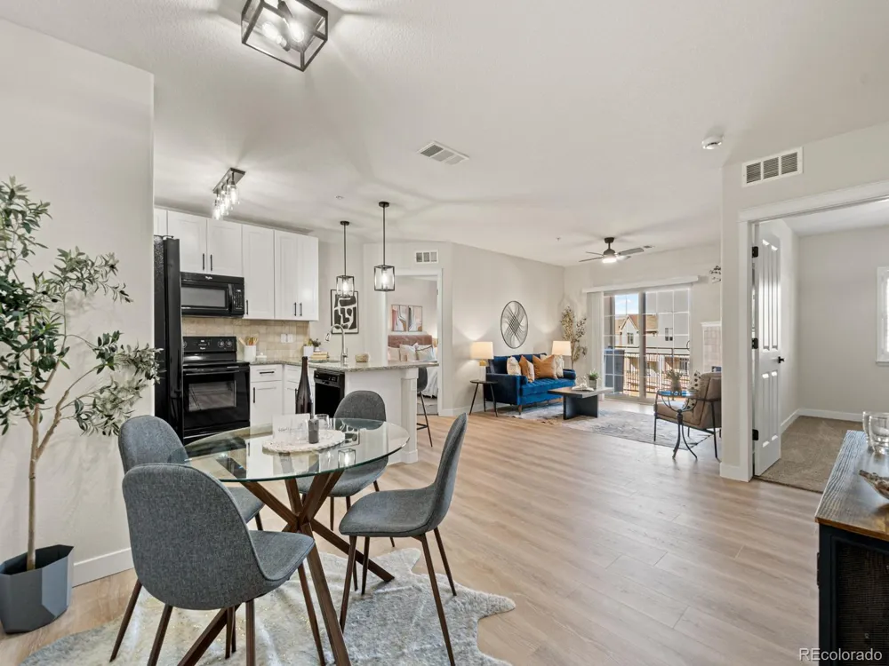 725 Elmhurst Drive #208 Highlands Ranch, CO 80129