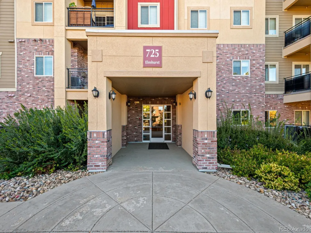 725 Elmhurst Drive #208 Highlands Ranch, CO 80129