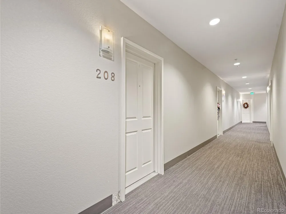 725 Elmhurst Drive #208 Highlands Ranch, CO 80129