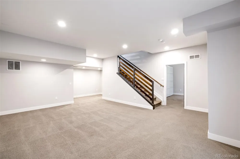 6949 E Lowry Boulevard Denver, CO 80230