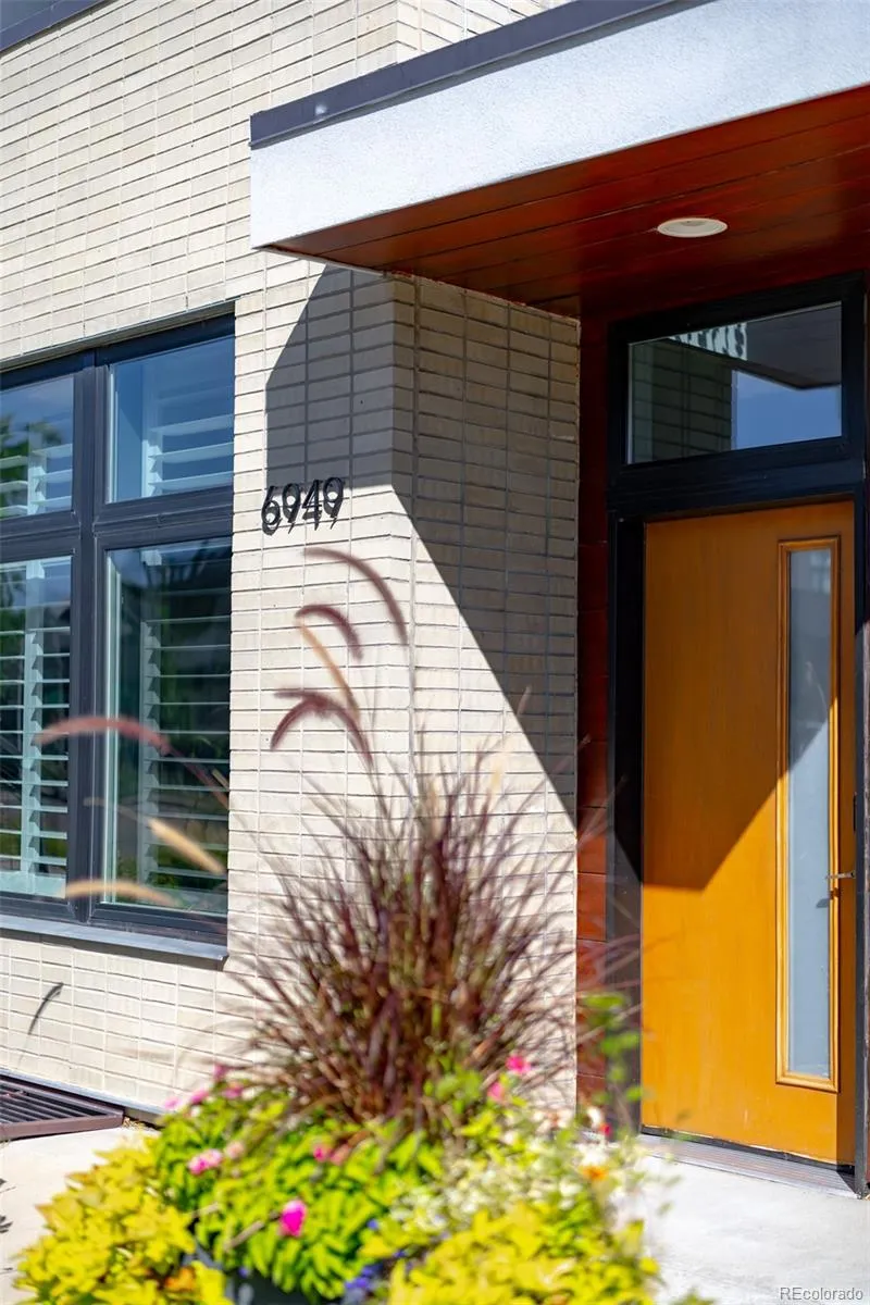 6949 E Lowry Boulevard Denver, CO 80230