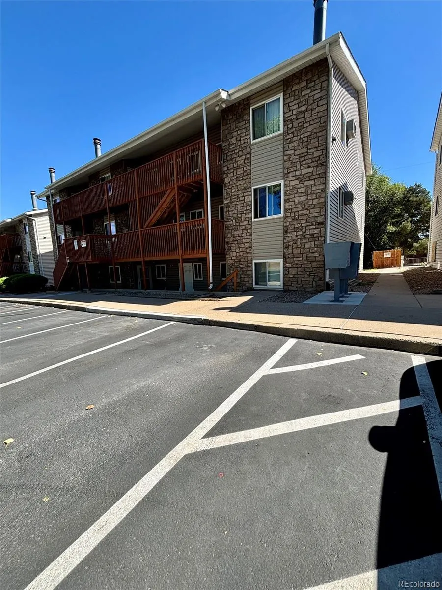 210 S Ingalls Street #9 Denver, CO 80226