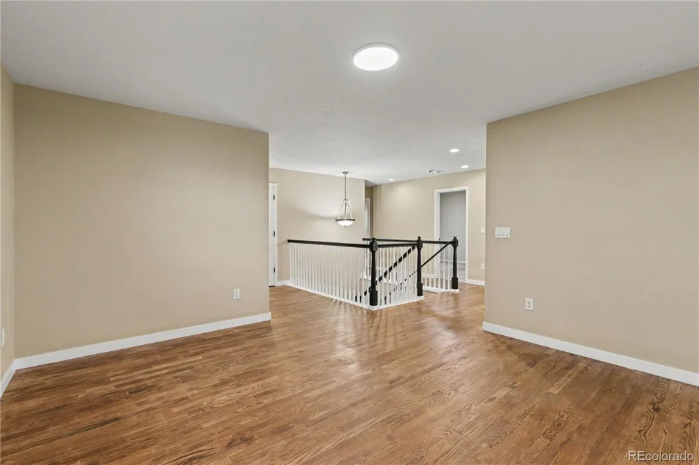1242 E 100th Place Thornton, CO 80229