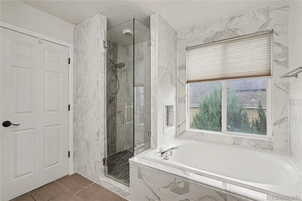 1242 E 100th Place Thornton, CO 80229