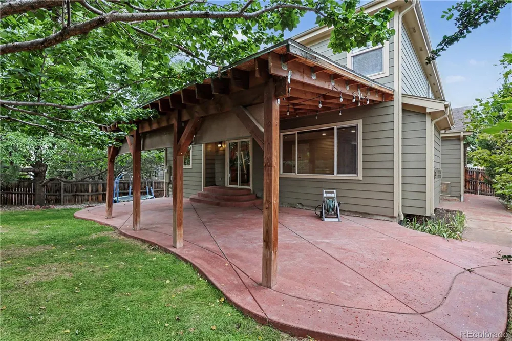 1242 E 100th Place Thornton, CO 80229