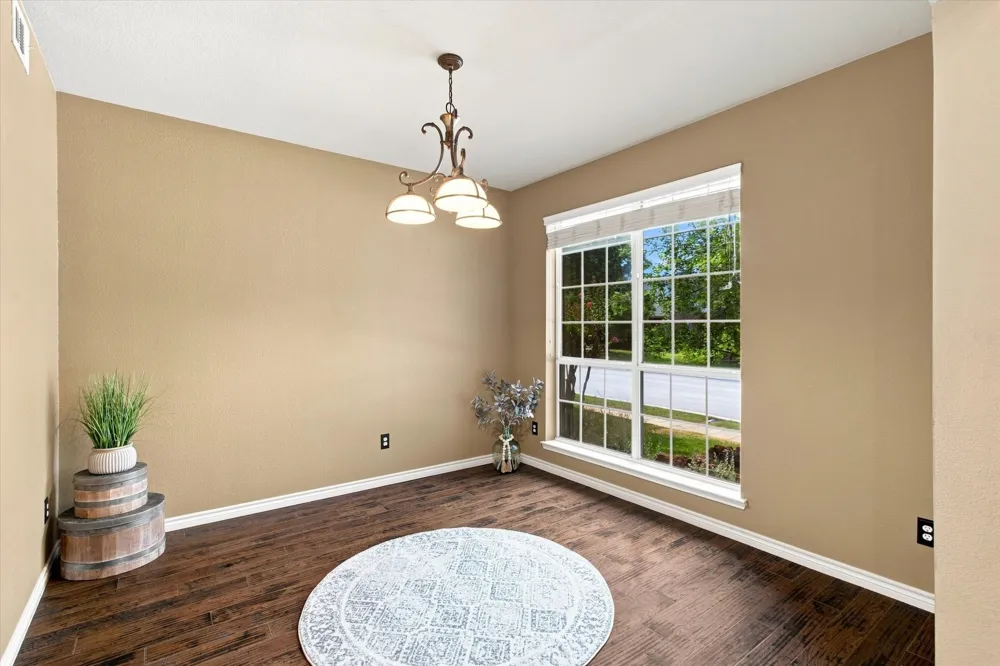 6625 Stewart Boulevard The Colony, TX 75056