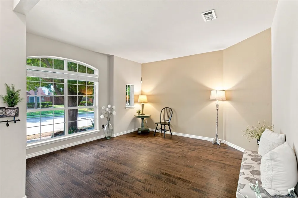 6625 Stewart Boulevard The Colony, TX 75056