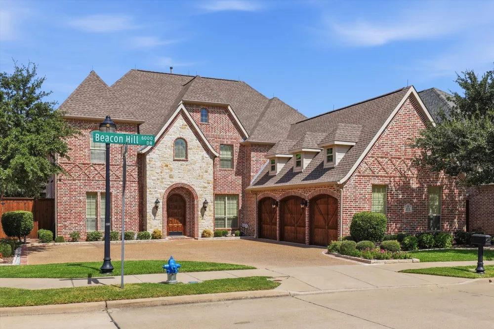 6076 Beacon Hill Drive Frisco, TX 75036