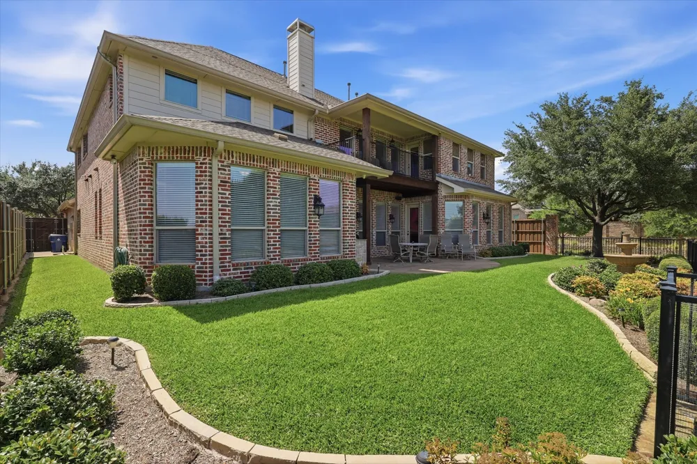 6076 Beacon Hill Drive Frisco, TX 75036